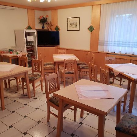 Restaurant Gaestehaus Seiger Sankt Lorenzen bei Knittelfeld エクステリア 写真