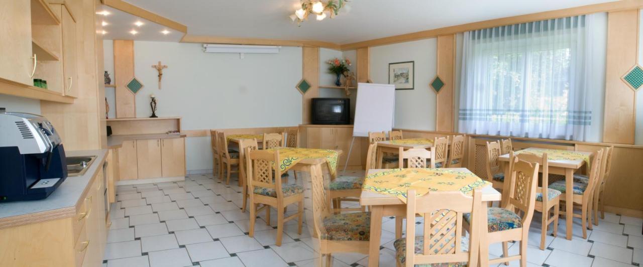 Restaurant Gaestehaus Seiger Sankt Lorenzen bei Knittelfeld エクステリア 写真