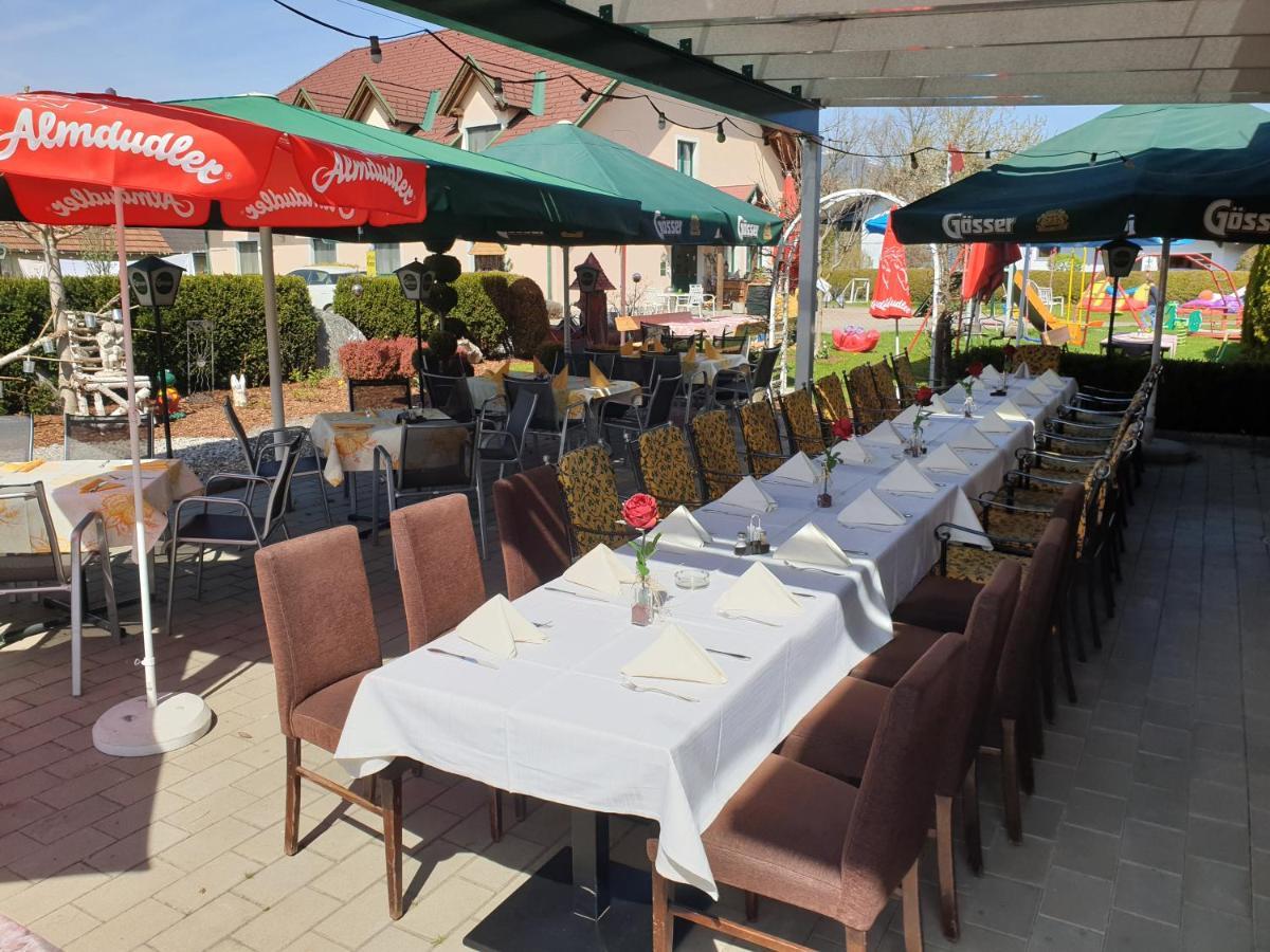 Restaurant Gaestehaus Seiger Sankt Lorenzen bei Knittelfeld エクステリア 写真